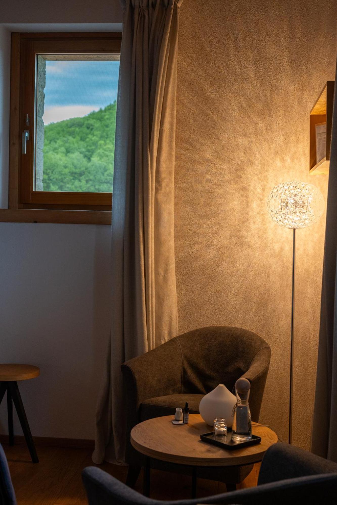 Aura Relais Hotel Urbino Exterior photo