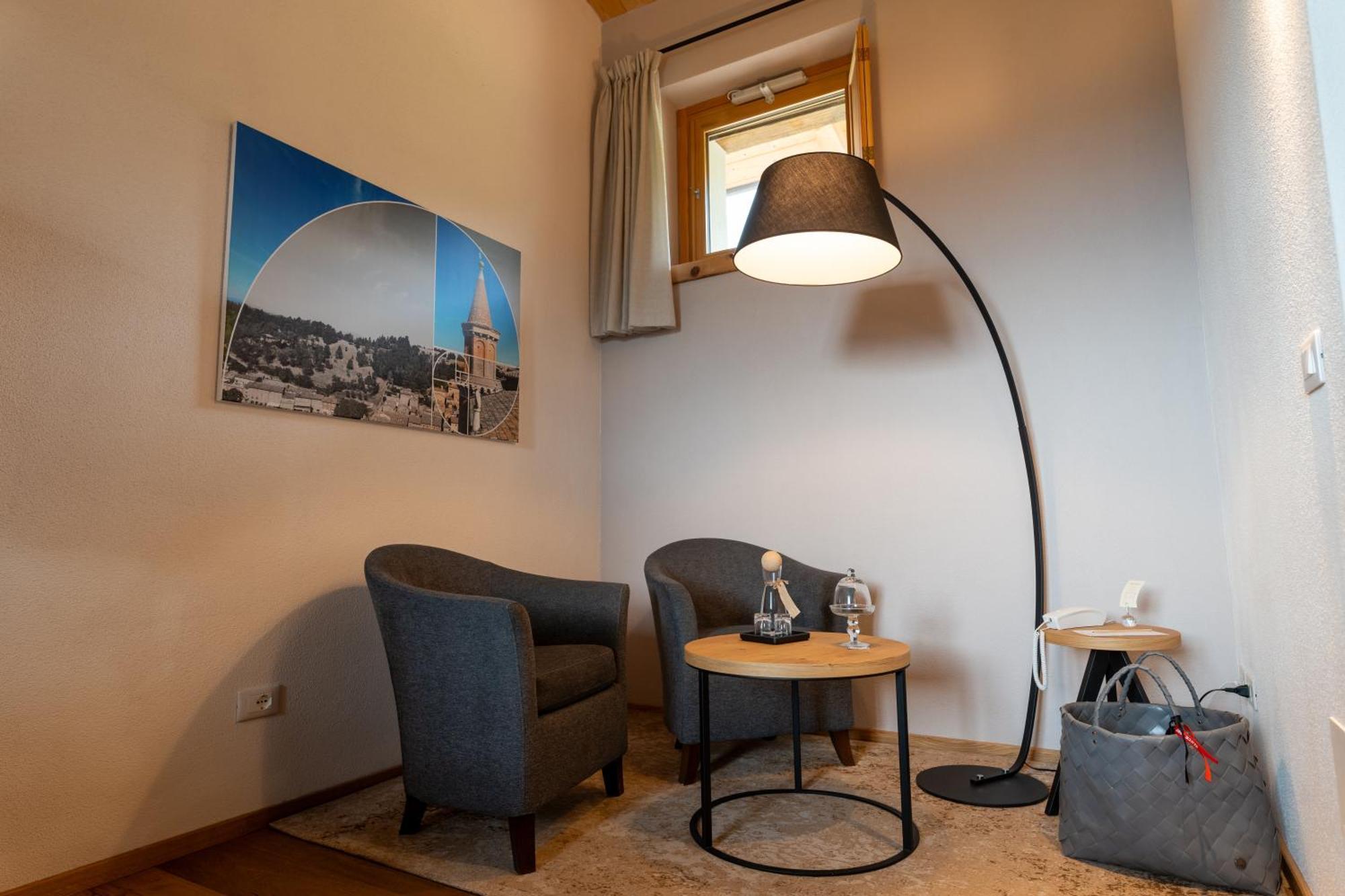 Aura Relais Hotel Urbino Exterior photo