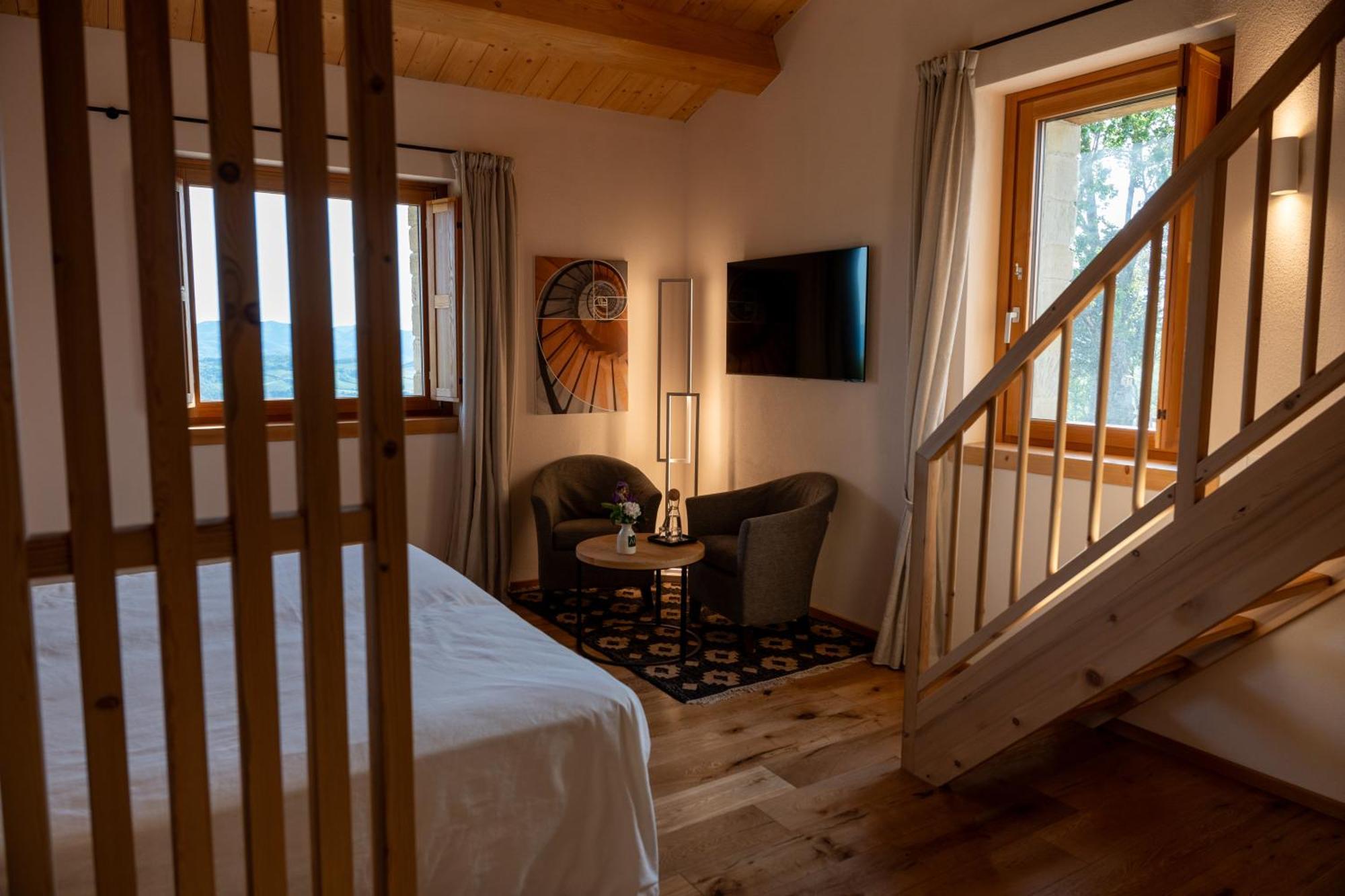 Aura Relais Hotel Urbino Exterior photo