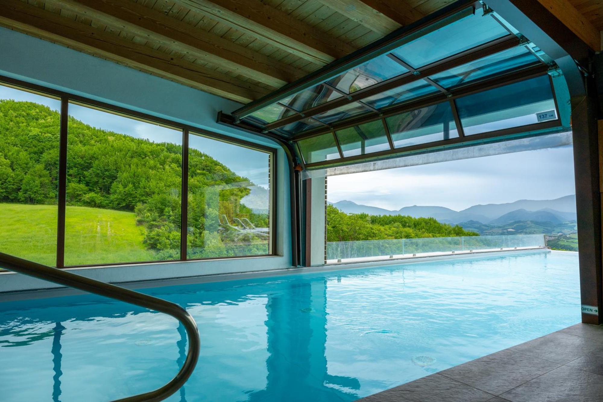 Aura Relais Hotel Urbino Exterior photo
